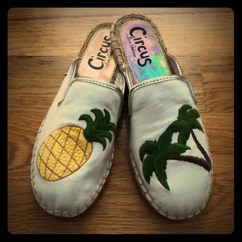 Circus by Sam Edelman Leanne Espadrille Mules